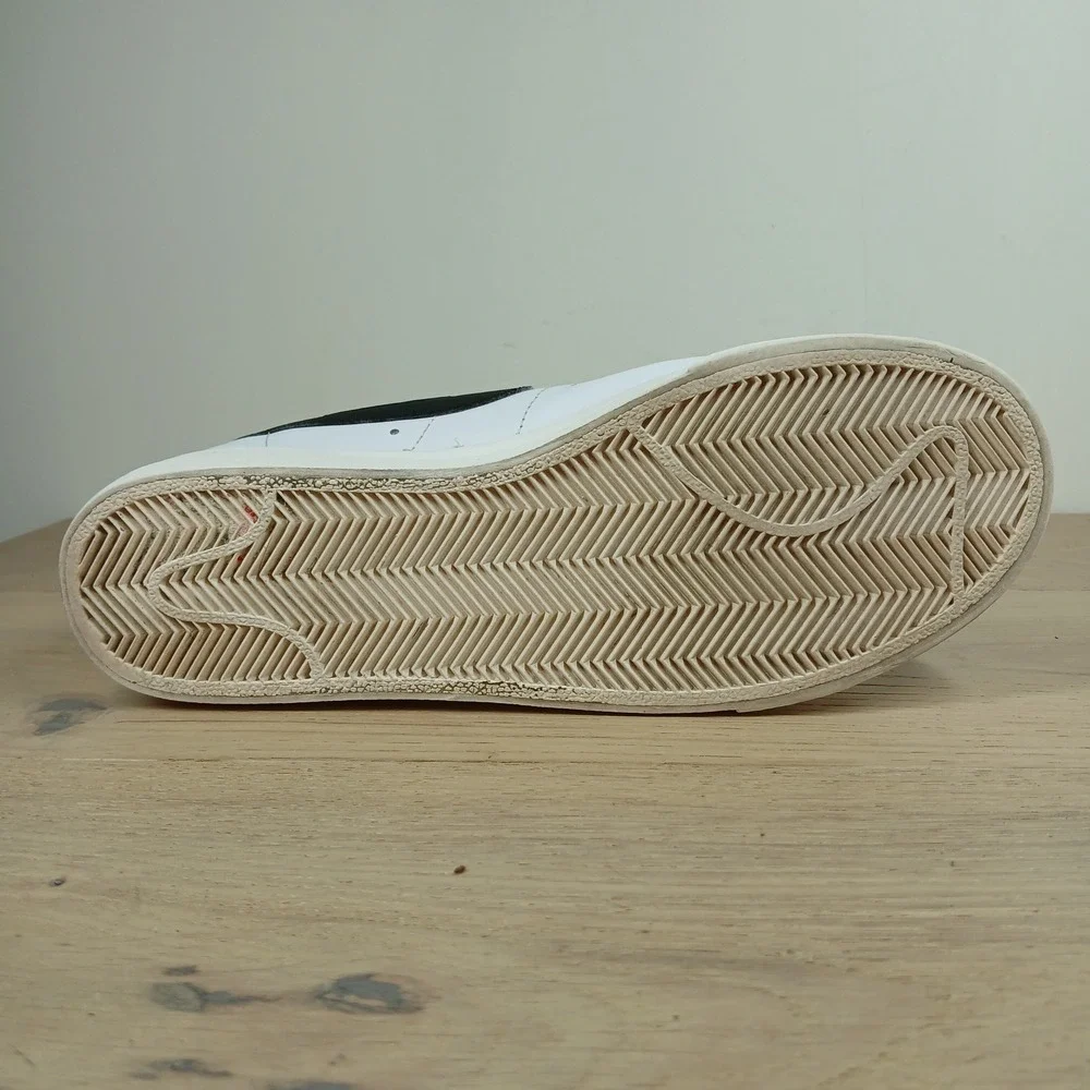 Nike Blazer Low Platform Sneakers Men's 10 White Black Leather Casual Shoes